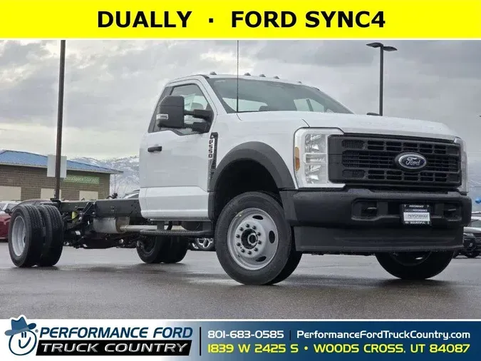 2024 Ford Super Duty F-550 DRWb459ec470fe9b37e9f2af50a863e6f81