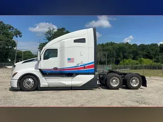 2024 Kenworth T680