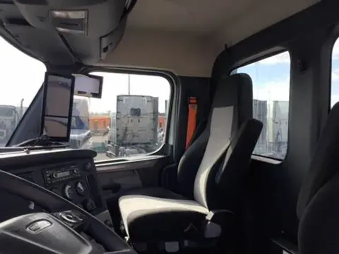 2019 Freightliner Cascadia