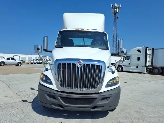 2020 NAVISTAR INTERNATIONAL RH613 DAYCAB S/A