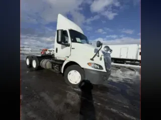 2019 NAVISTAR INTERNATIONAL RH613 DAYCAB T/A