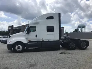 2022 INTERNATIONAL LT625