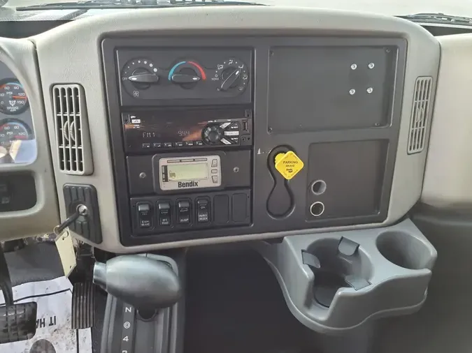 2019 NAVISTAR INTERNATIONAL 4300