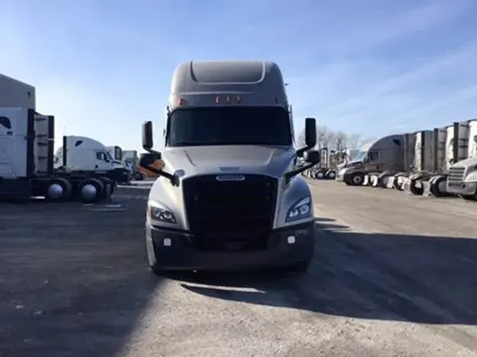 2023 Freightliner Cascadia