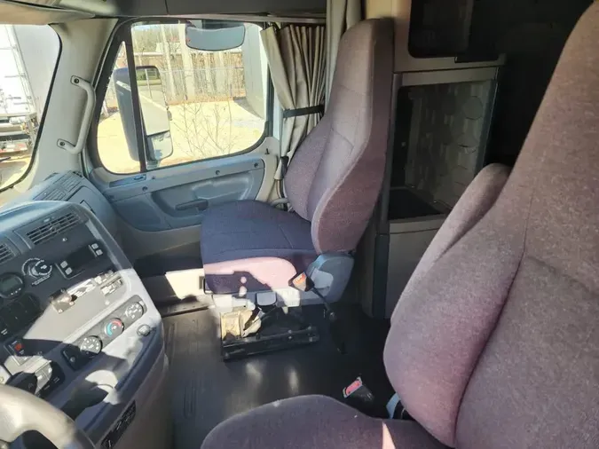 2019 FREIGHTLINER/MERCEDES CASCADIA 125