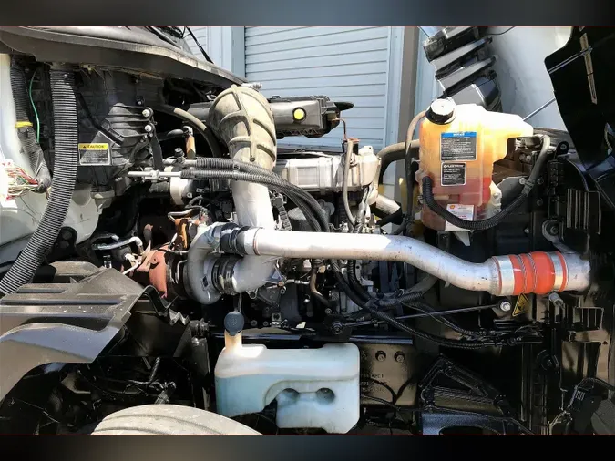 2019 INT LT625 6x4