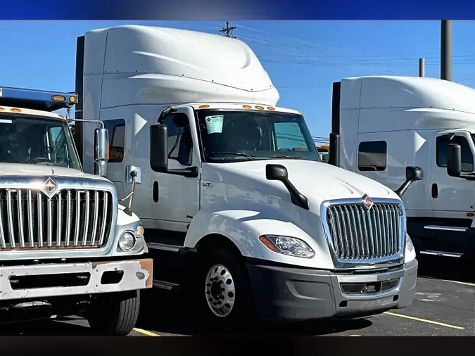 2022 INT LT625 6x4b4665f3ebc57e2de34aad88adb1ee6db