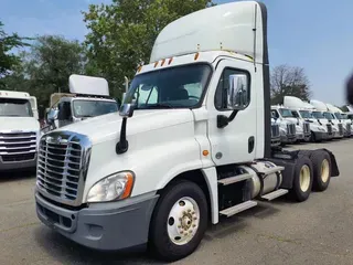 2020 FREIGHTLINER CASCADIA 125