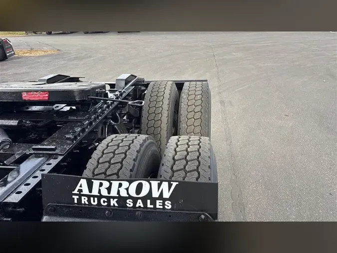 2020 INTERNATIONAL RH613