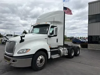 2020 International LT625