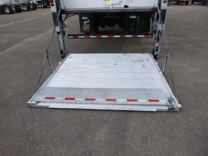 2021 Peterbilt 337