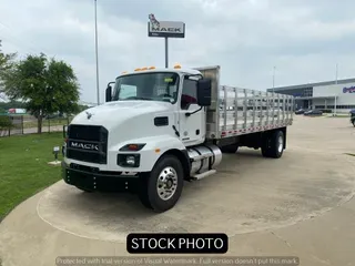 2025 MACK MD64