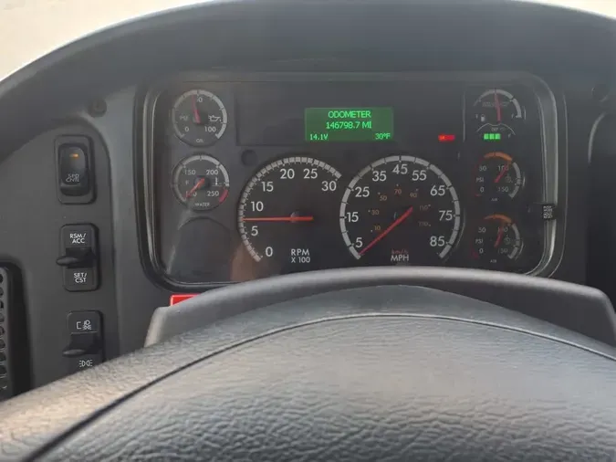 2019 FREIGHTLINER/MERCEDES M2 106