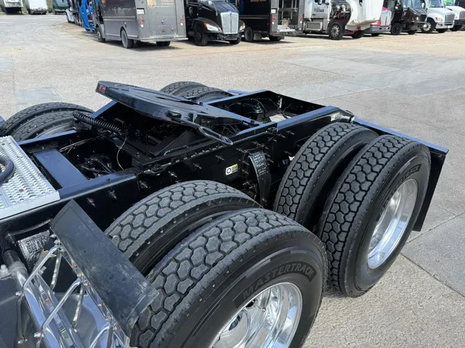 2020 Peterbilt 567