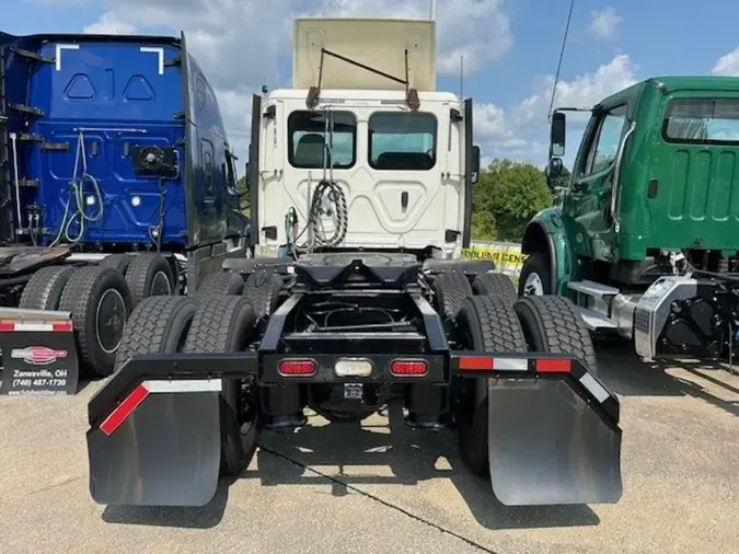 2018 Freightliner CASCADIA 125