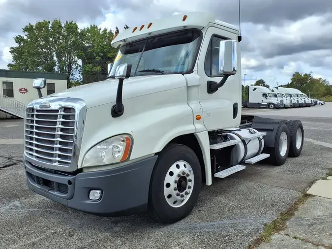 2018 FREIGHTLINER/MERCEDES CASCADIA 125b482003343289de4802163404069955d