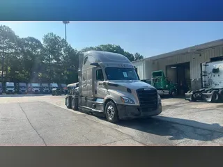 2022 Freightliner Cascadia 126