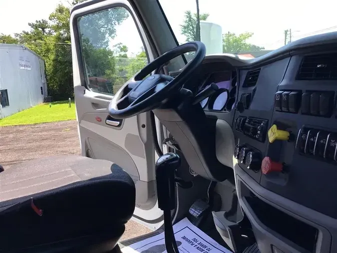 2019 PETERBILT 579