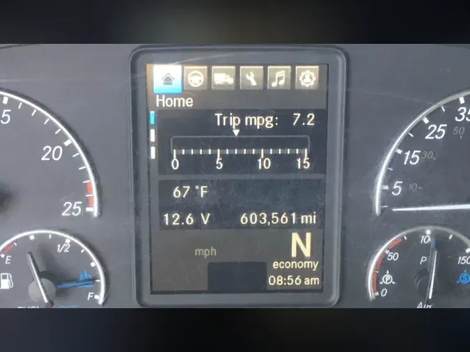 2020 Freightliner Cascadia 126