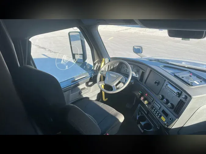 2024 Freightliner Cascadia