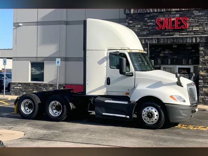 2022 INT LT625 6x4b4949e92282a3123f81346d5e5e52133