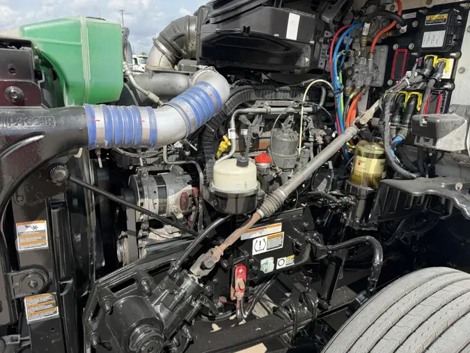 2021 Peterbilt 579b496d4163761a260d063d66eb170066b