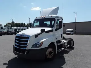 2020 FREIGHTLINER/MERCEDES NEW CASCADIA 126