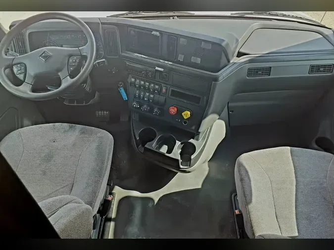 2019 NAVISTAR INTERNATIONAL LT625 SLPR CAB