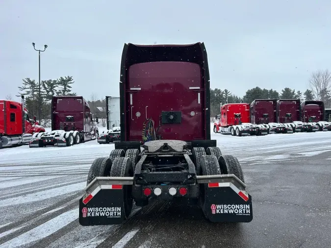 2021 Kenworth W900L