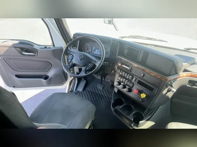 2020 International LT