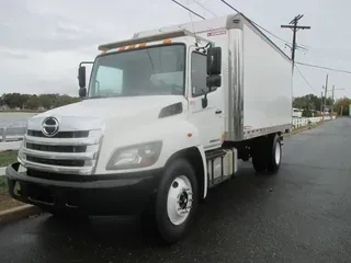 2017 HINO 268