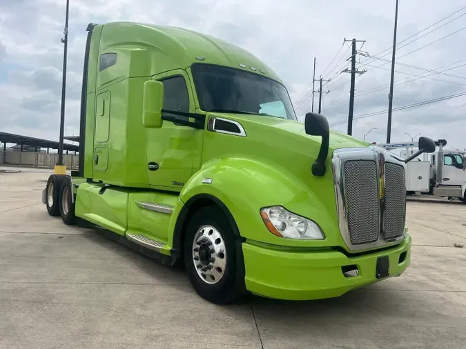 2020 Kenworth T680