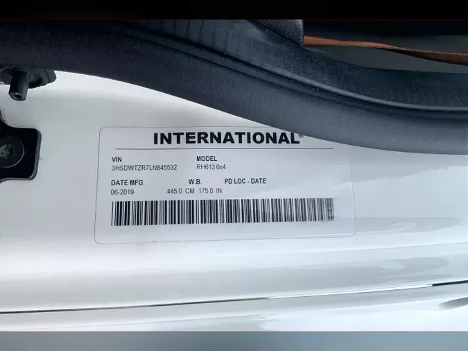 2020 INT RH613 6x4