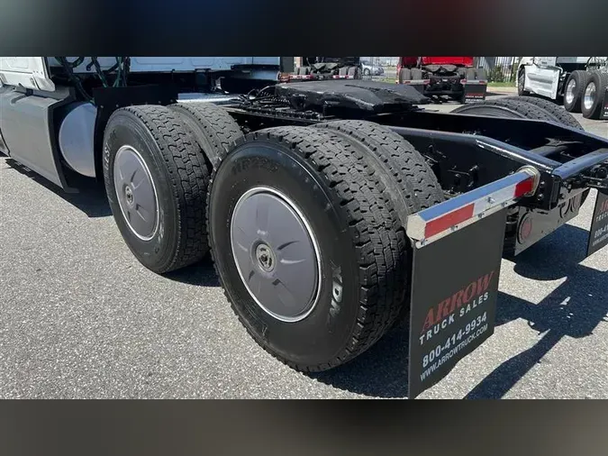 2022 INTERNATIONAL LT625