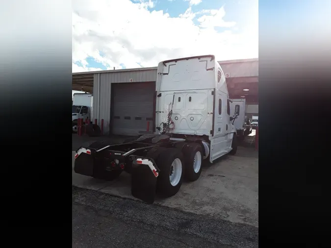 2018 FREIGHTLINER/MERCEDES CASCADIA 125