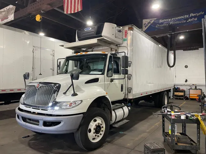 2016 NAVISTAR INTERNATIONAL 4300b4b6a455744f10b766a7855584f8dc2e