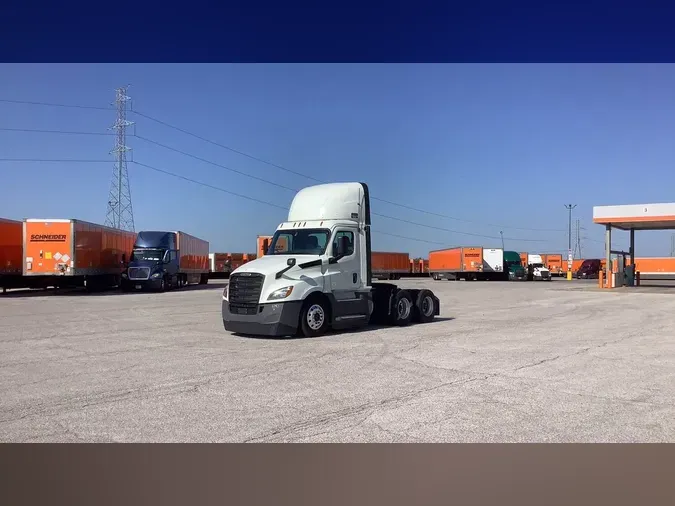 2019 Freightliner Cascadia 126b4b8656f6ca2165e4e67ca20f456a27a