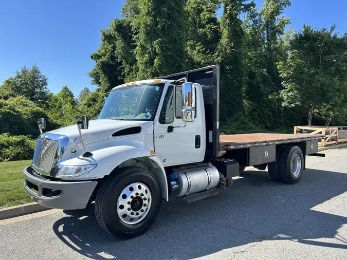 2019 International 4300b4ba4ab27b2f2344085913f6e136bffc