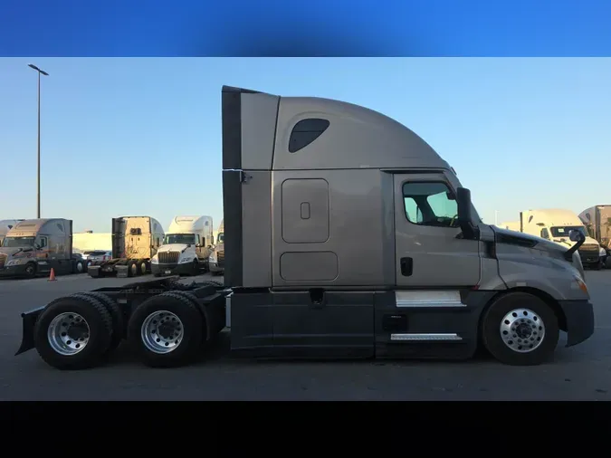 2025 Freightliner Cascadia 126b4bacdb7748b0644f2a244ac9d19cdcc