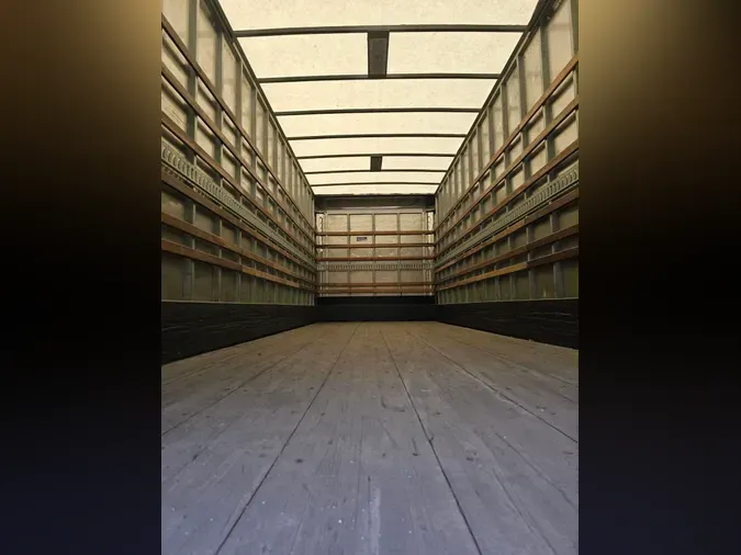 2018 FREIGHTLINER/MERCEDES M2 106