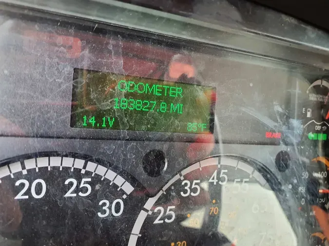 2019 FREIGHTLINER M2 106