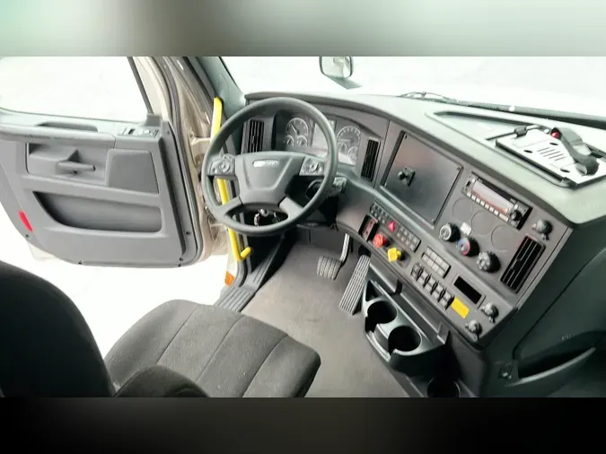 2024 Freightliner Cascadia