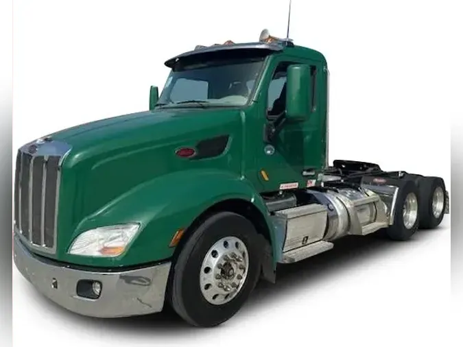 2019 Peterbilt 579b4c458bcf39f9bbd48ae07a07ca1ecf3