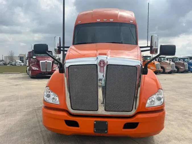 2020 Kenworth T680