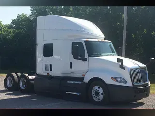 2019 INT LT625 6x4