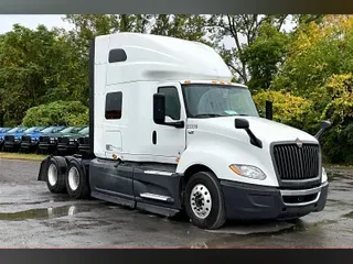 2022 INT LT625 6x4