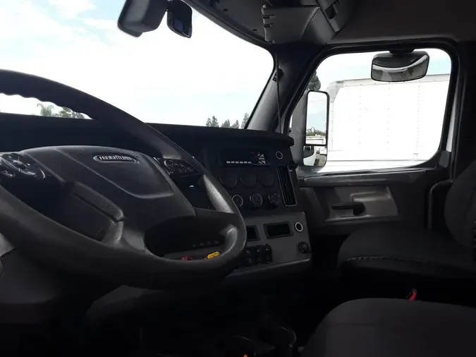 2019 FREIGHTLINER/MERCEDES CASCADIA