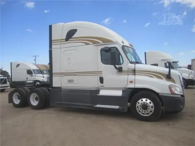 2018 FREIGHTLINER CASCADIA 125