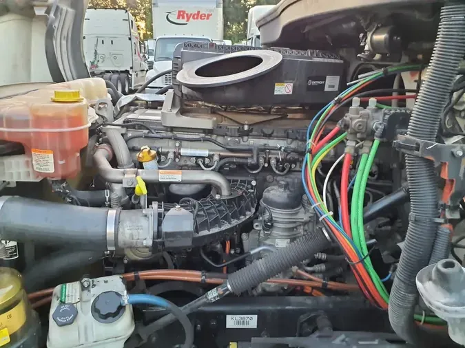 2019 FREIGHTLINER NEW CASCADIA PX12664