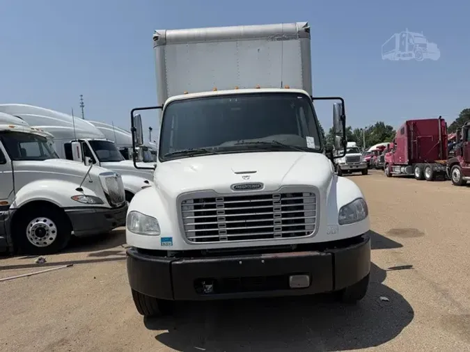 2013 FREIGHTLINER BUSINESS CLASS M2 106